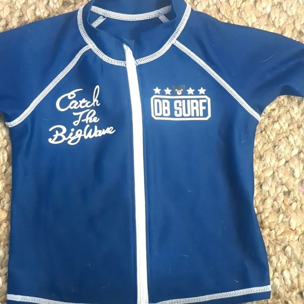 Miki House Navy Catch The Big Wave Unisex Rash Guard Size 13 22 Inch Chest
